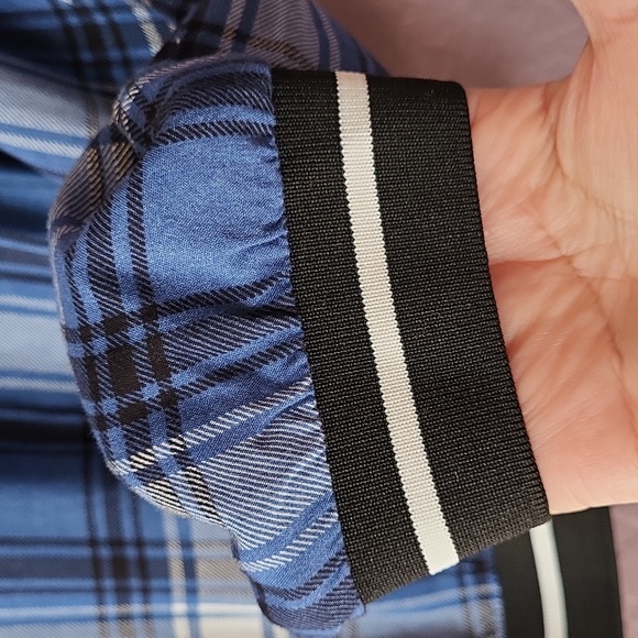 Blāshe Plaid Top - Picture 6 of 13